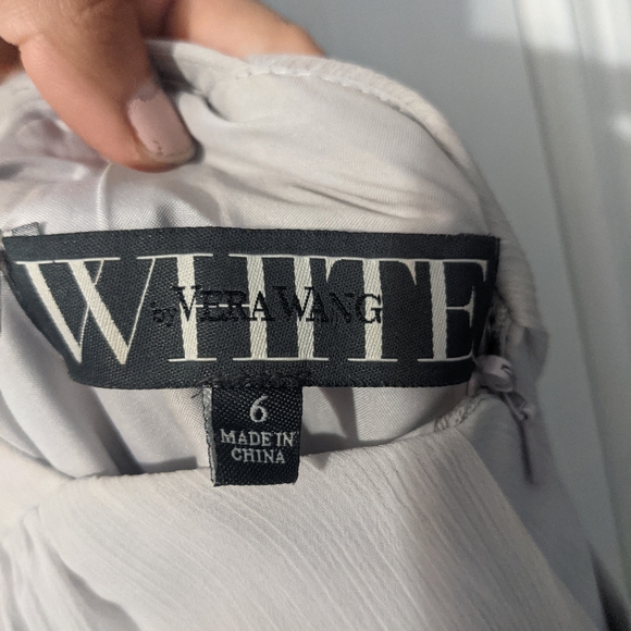 Vera Wang bridesmaids dress - Picture 3 of 3